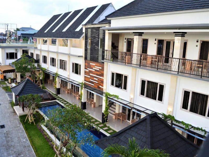 Hotel Tirtha Khayangan